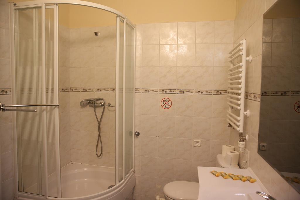 Roskosz Zespol Dworsko Parkowy Bed & Breakfast Biała Podlaska Dış mekan fotoğraf
