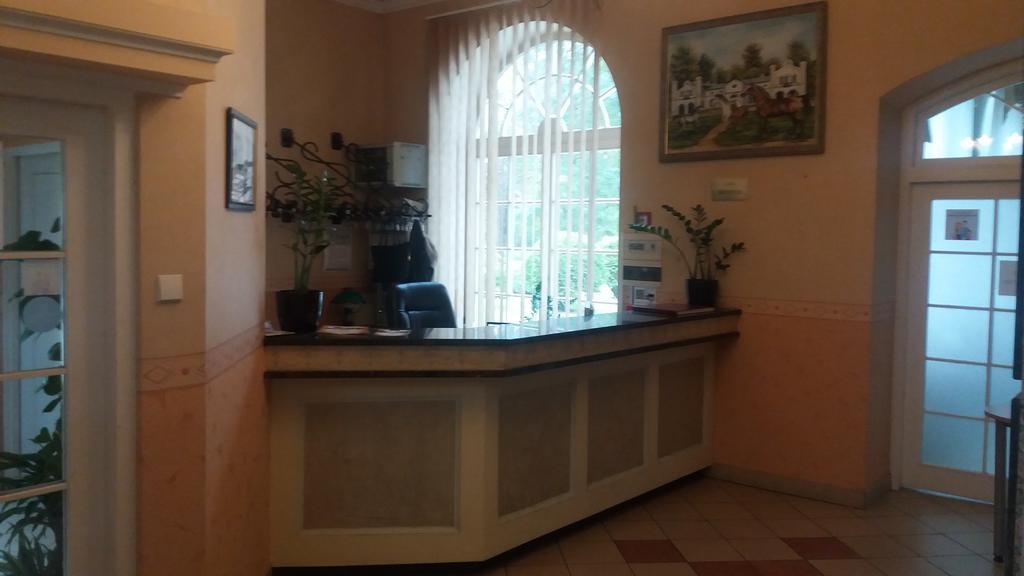 Roskosz Zespol Dworsko Parkowy Bed & Breakfast Biała Podlaska Dış mekan fotoğraf