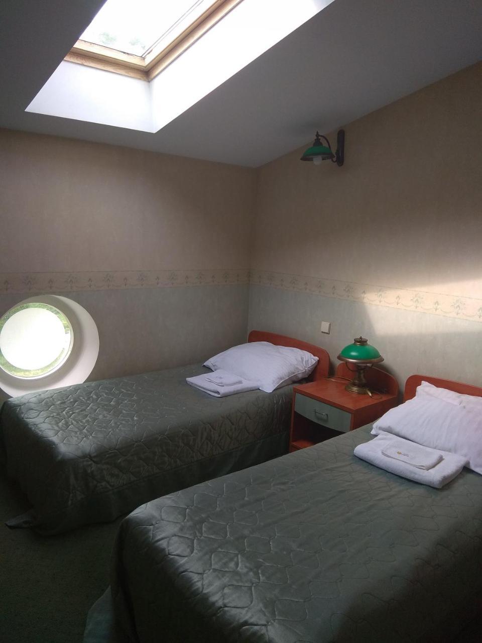 Roskosz Zespol Dworsko Parkowy Bed & Breakfast Biała Podlaska Dış mekan fotoğraf
