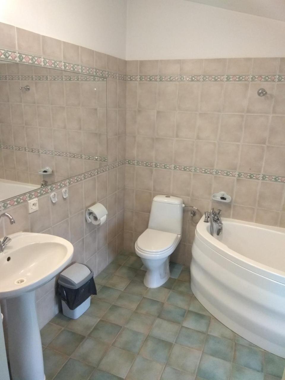 Roskosz Zespol Dworsko Parkowy Bed & Breakfast Biała Podlaska Dış mekan fotoğraf